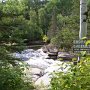 Autres chutes de la rivière Ouiatchouan qui traverse l'anvien village